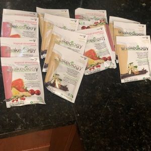 NEW UNOPENED 14 PACKS VEGAN SHAKE-OLOGY